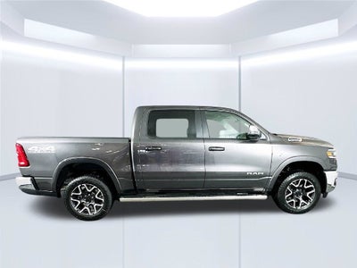 2026 RAM 1500 Laramie Crew Cab 4x4 5'7' Box