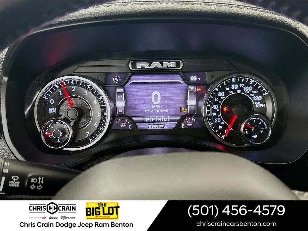 2022 RAM 1500 Laramie Crew Cab 4x4 5'7' Box