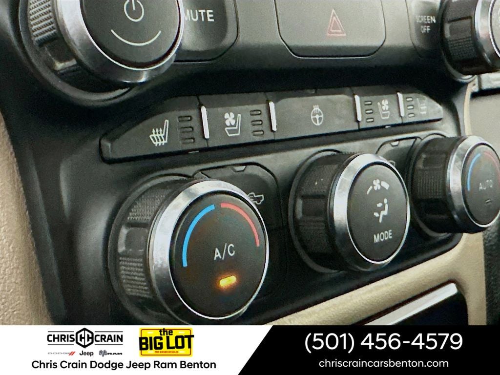 2022 RAM 1500 Laramie Crew Cab 4x4 5'7' Box