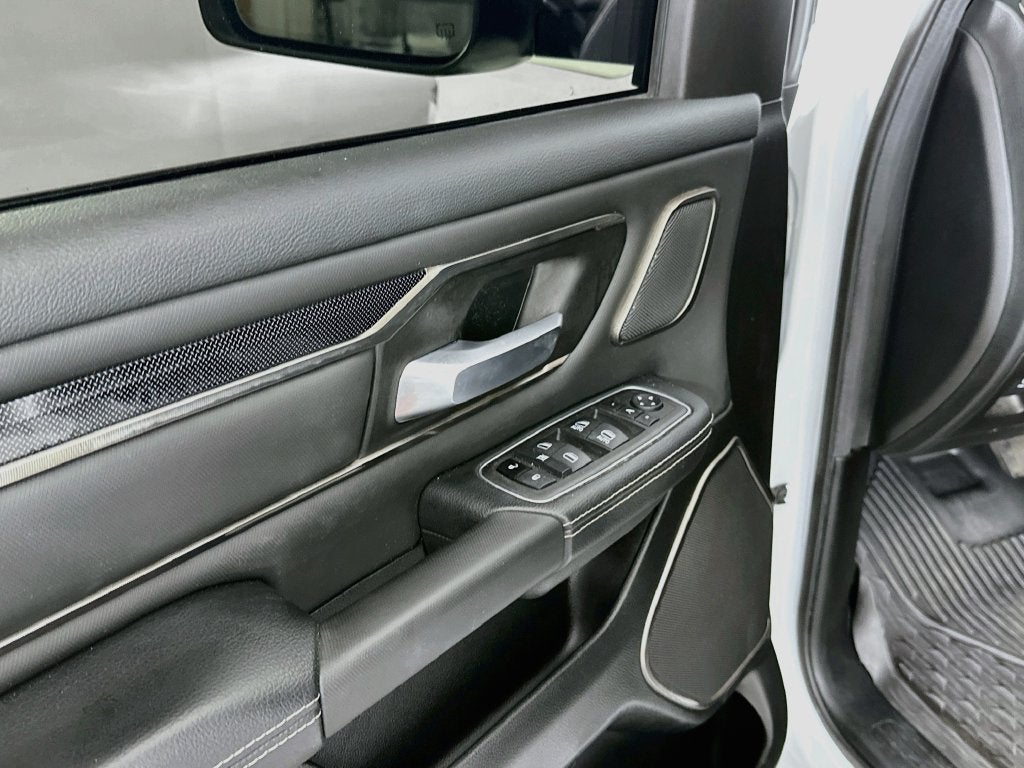 2022 RAM 1500 Rebel Crew Cab 4x4 5'7' Box