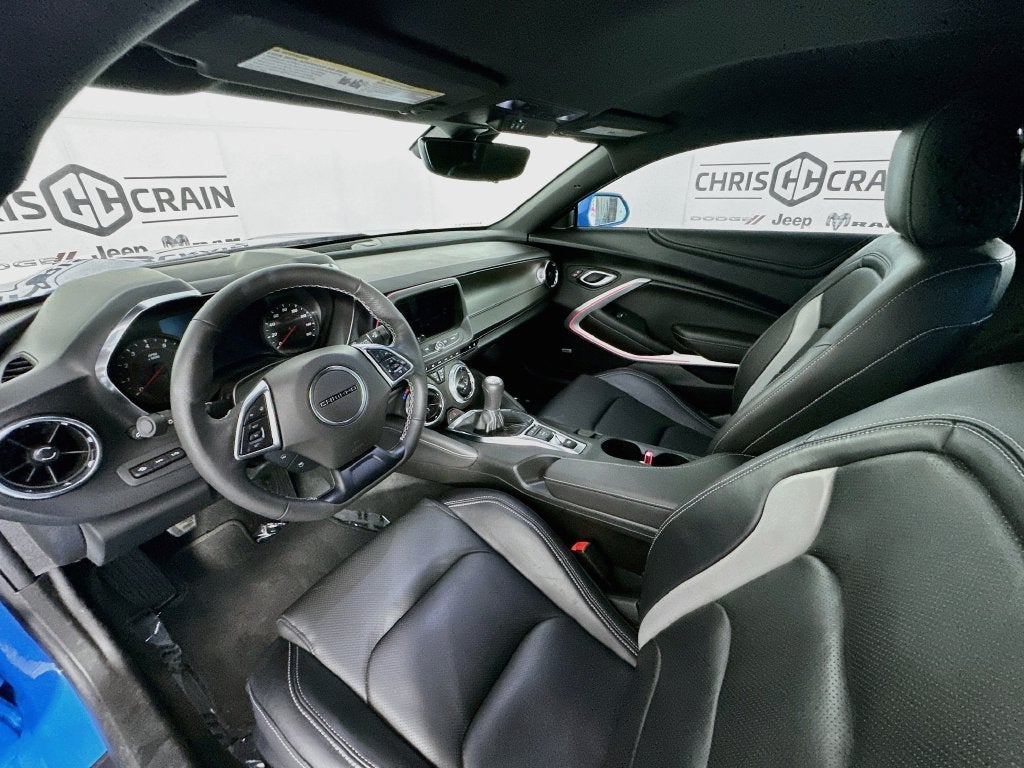2022 Chevrolet Camaro RWD Coupe 3LT