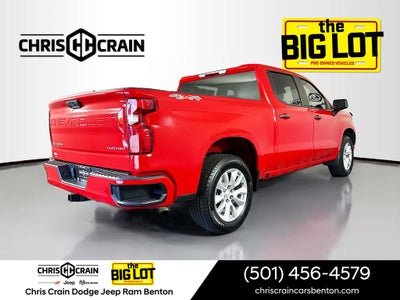 2022 Chevrolet Silverado 1500 4WD Crew Cab Short Bed Custom