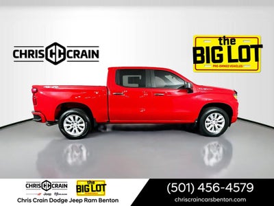 2022 Chevrolet Silverado 1500 4WD Crew Cab Short Bed Custom