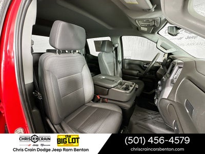 2023 Chevrolet Silverado 1500 4WD Crew Cab Short Bed Custom