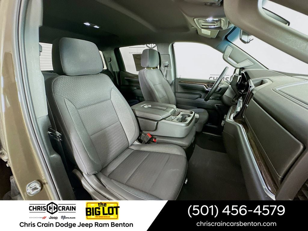 2023 Chevrolet Silverado 1500 4WD Crew Cab Short Bed LT with 2FL