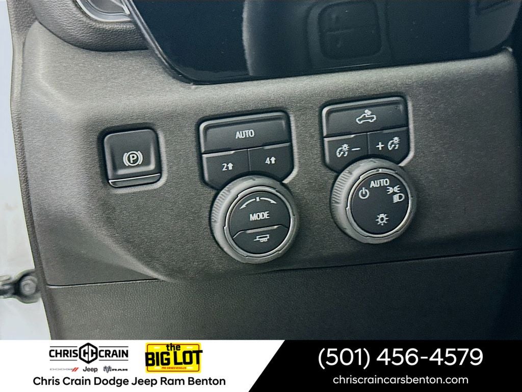 2025 Chevrolet Silverado 1500 4WD Crew Cab Standard Bed LT