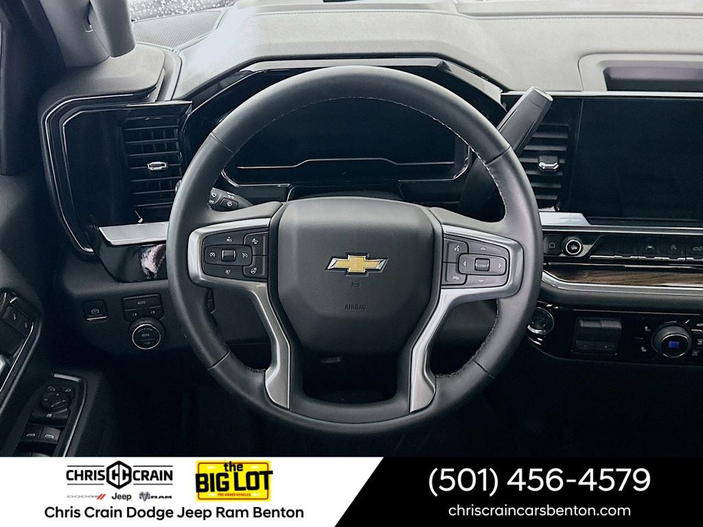 2025 Chevrolet Silverado 1500 4WD Crew Cab Standard Bed LT