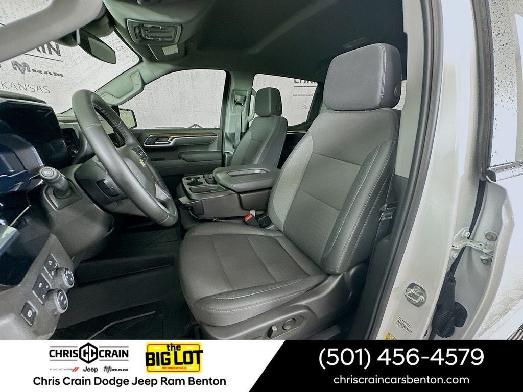 2025 Chevrolet Silverado 1500 4WD Crew Cab Standard Bed LT
