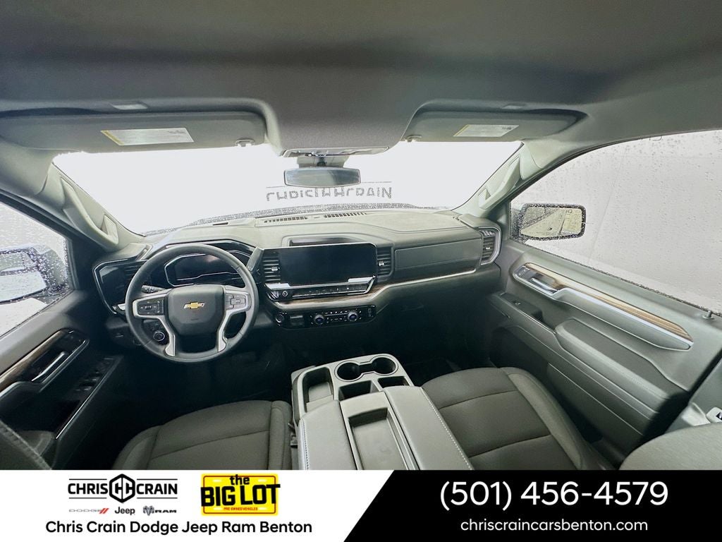 2025 Chevrolet Silverado 1500 4WD Crew Cab Standard Bed LT
