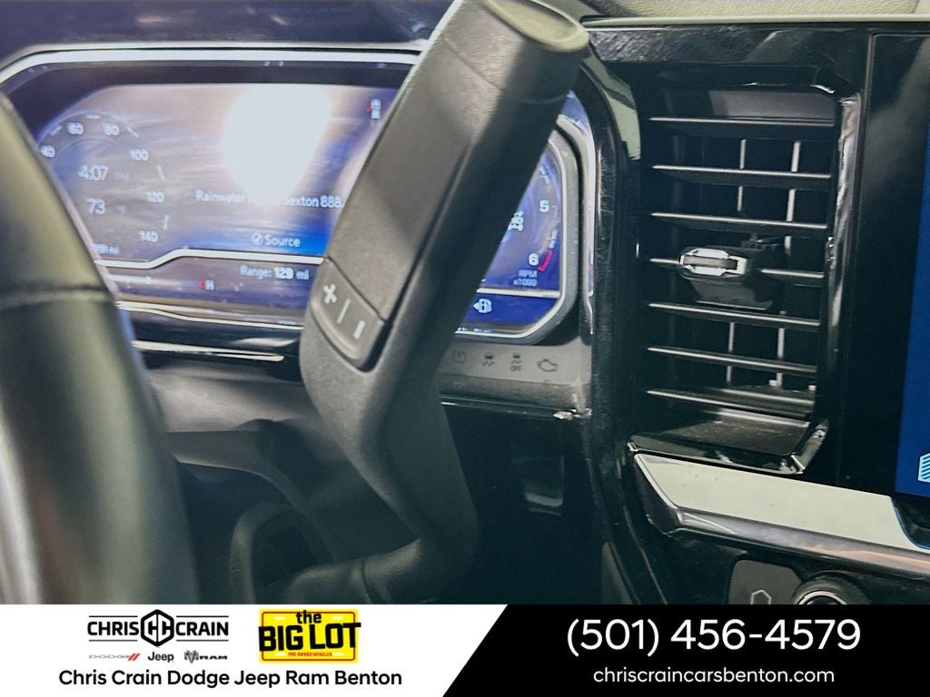 2023 Chevrolet Silverado 1500 4WD Crew Cab Standard Bed LT