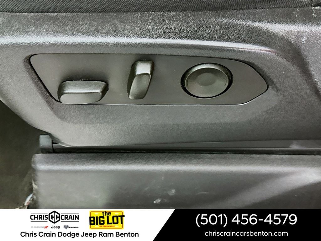 2023 Chevrolet Silverado 1500 4WD Crew Cab Standard Bed LT