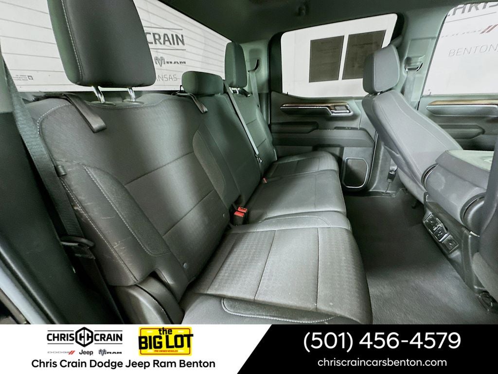 2023 Chevrolet Silverado 1500 4WD Crew Cab Standard Bed LT