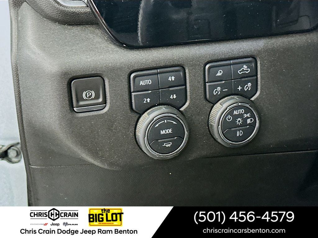 2023 Chevrolet Silverado 1500 4WD Crew Cab Short Bed LTZ