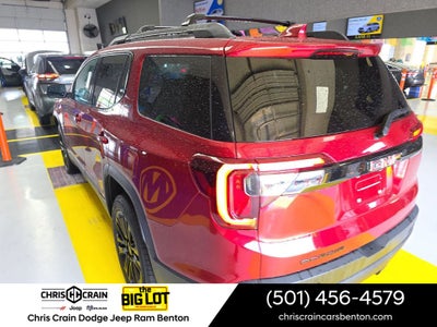 2023 GMC Acadia SLT
