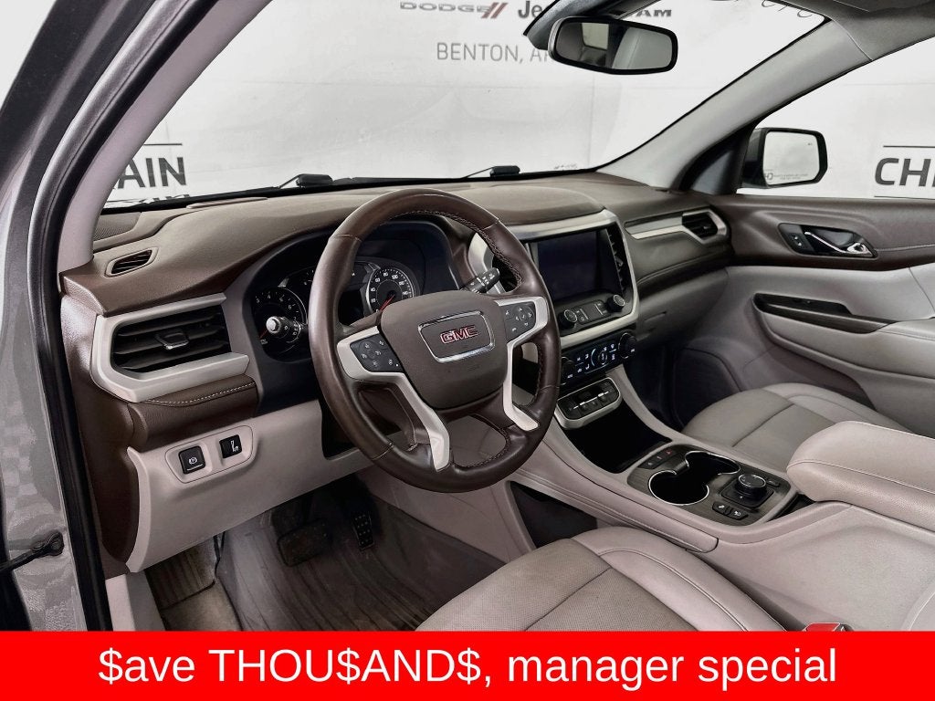 2023 GMC Acadia FWD SLT