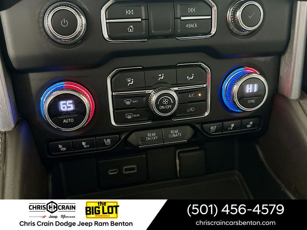 2023 GMC Yukon XL 4WD SLT