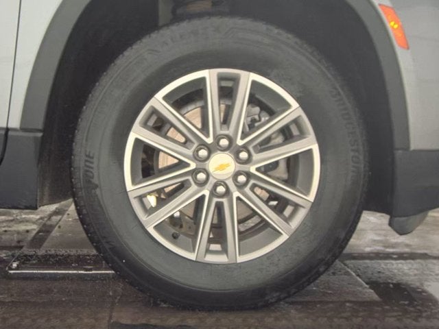 2023 Chevrolet Traverse FWD LT Cloth