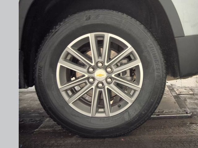 2023 Chevrolet Traverse FWD LT Cloth