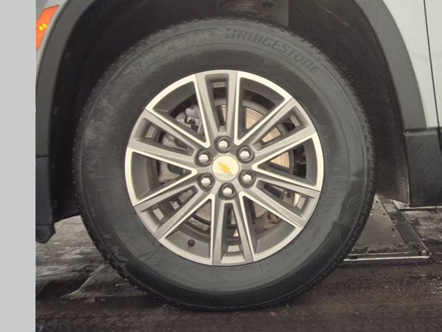 2023 Chevrolet Traverse FWD LT Cloth