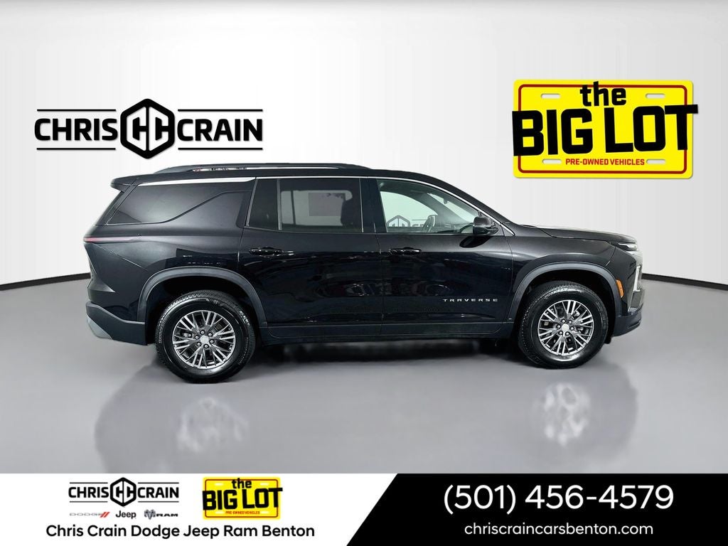 2026 Chevrolet Traverse AWD LT