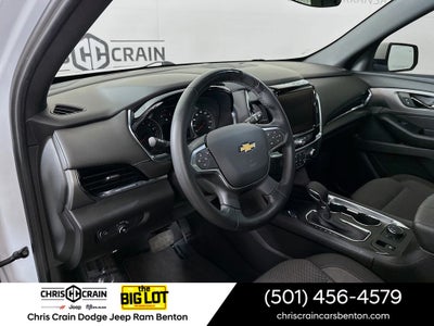 2023 Chevrolet Traverse AWD LT Cloth
