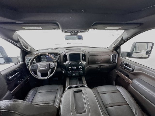 2022 GMC Sierra 2500HD 4WD Crew Cab Standard Bed Denali