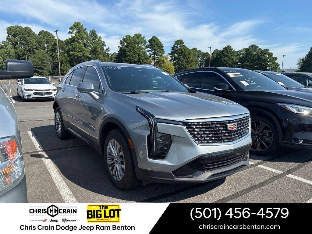 2025 Cadillac XT4 FWD Premium Luxury