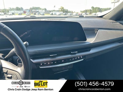 2025 Cadillac XT4 FWD Premium Luxury