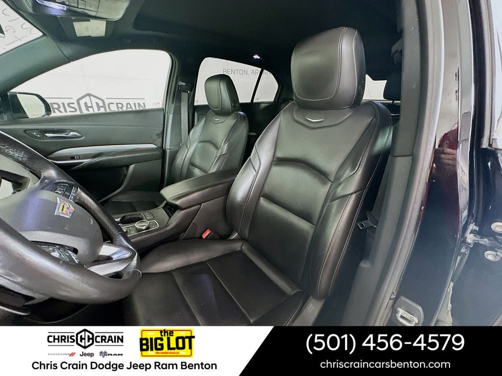 2020 Cadillac XT4 FWD Premium Luxury