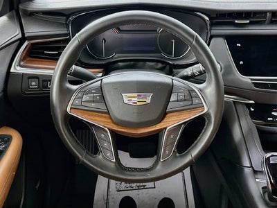 2025 Cadillac XT5 FWD Premium Luxury