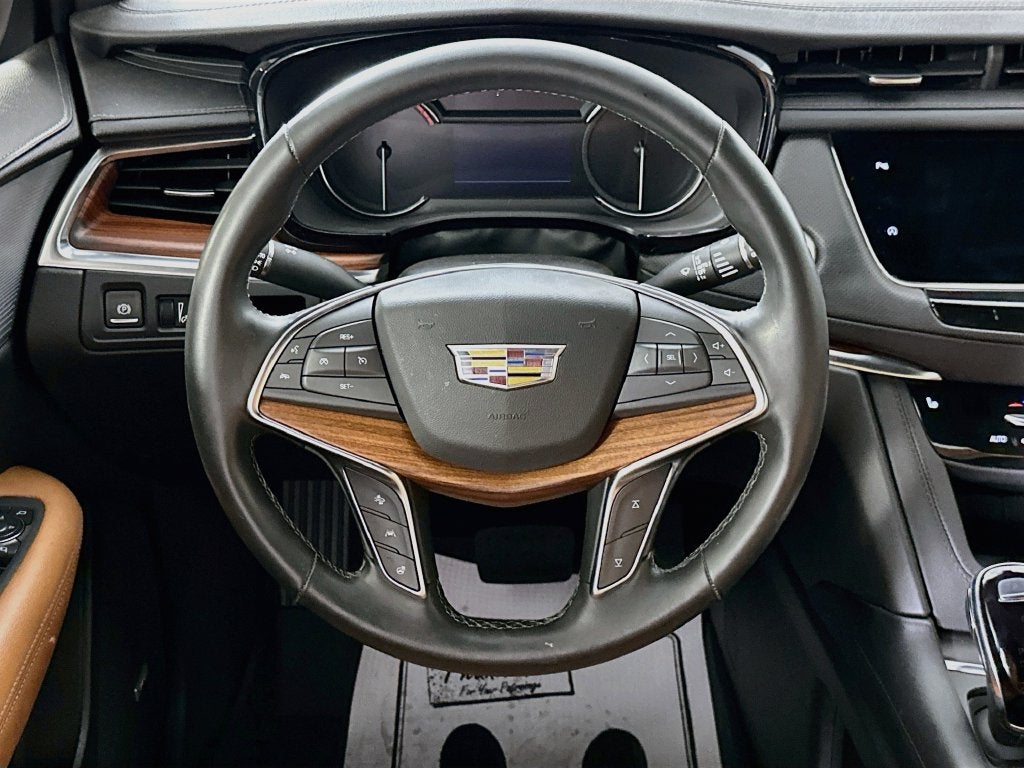 2025 Cadillac XT5 FWD Premium Luxury