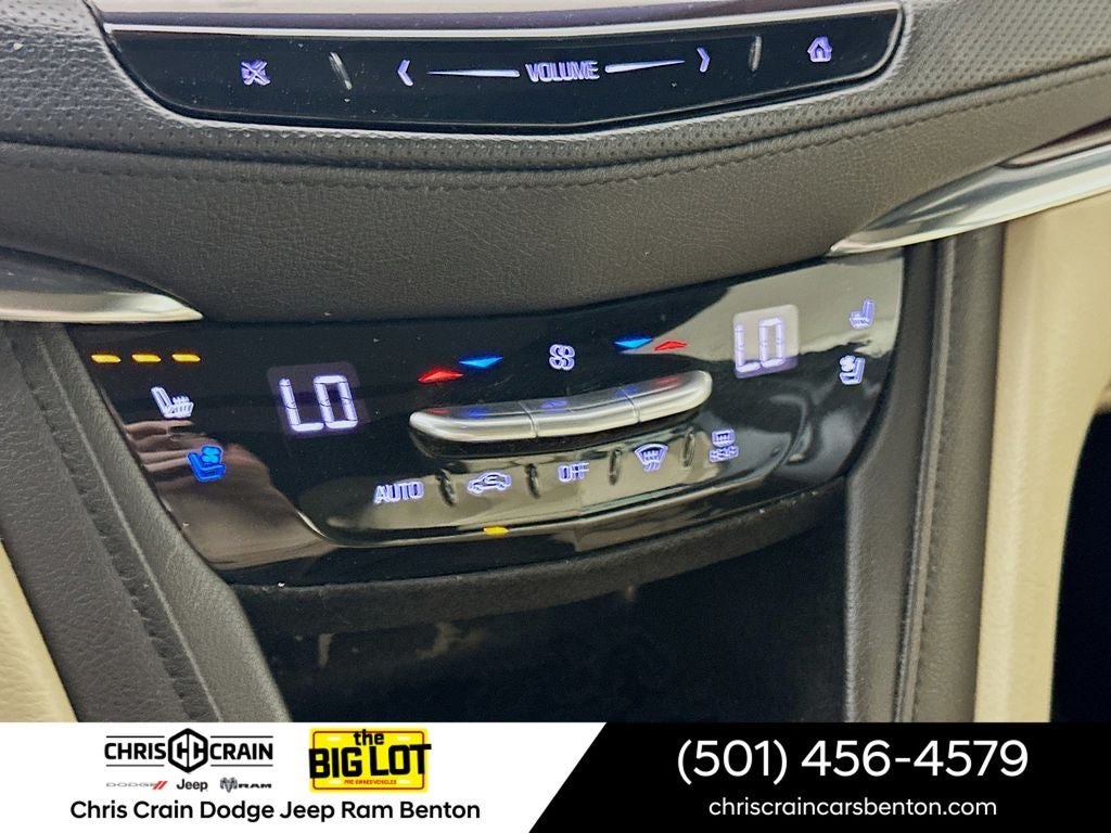 2018 Cadillac XT5 Premium Luxury