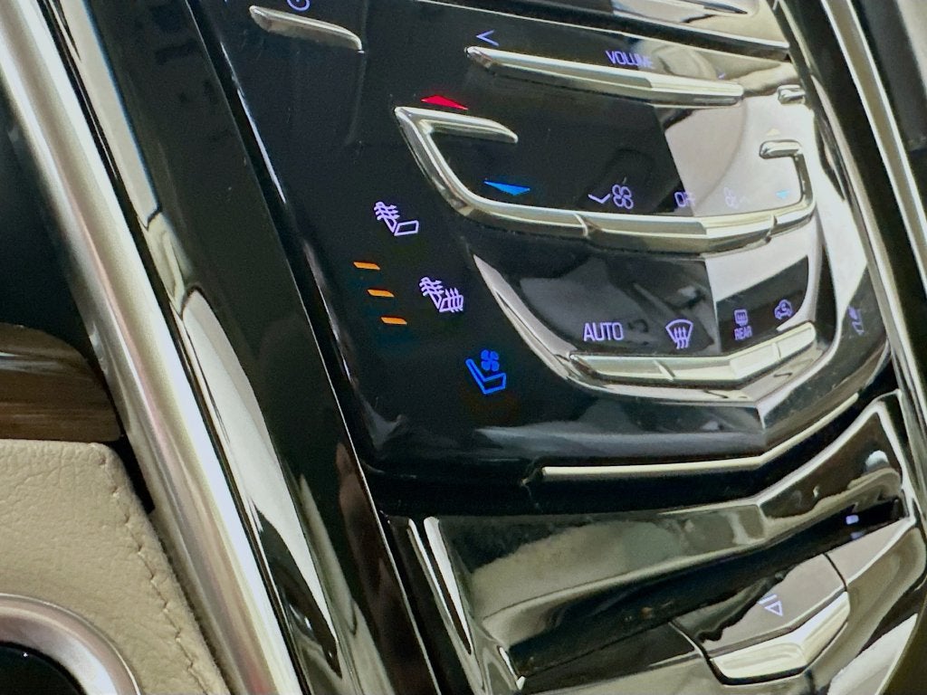 2019 Cadillac Escalade ESV Luxury