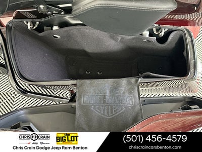 2018 Harley-Davidson CVO Limited FLHTKSE