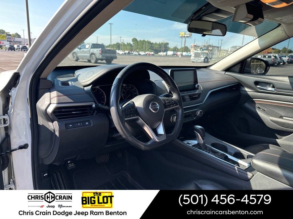 2022 Nissan Altima SR FWD