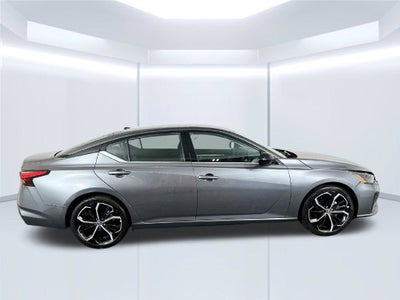 2026 Nissan Altima SR FWD