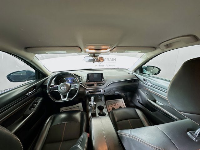 2021 Nissan Altima SR FWD