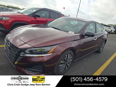 2025 Nissan Altima SV FWD