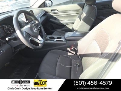 2025 Nissan Altima SV FWD