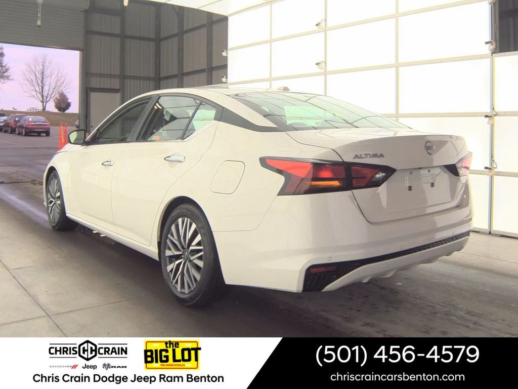 2025 Nissan Altima SV FWD