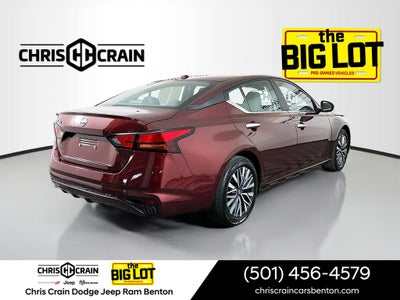 2025 Nissan Altima SV FWD