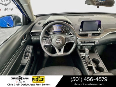 2025 Nissan Altima SV FWD
