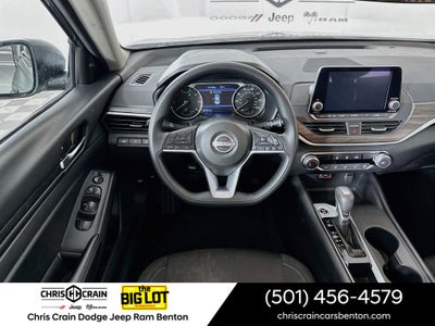2025 Nissan Altima SV FWD