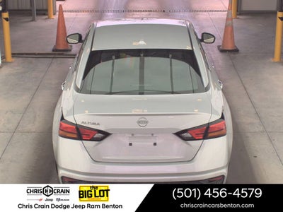 2025 Nissan Altima SV FWD