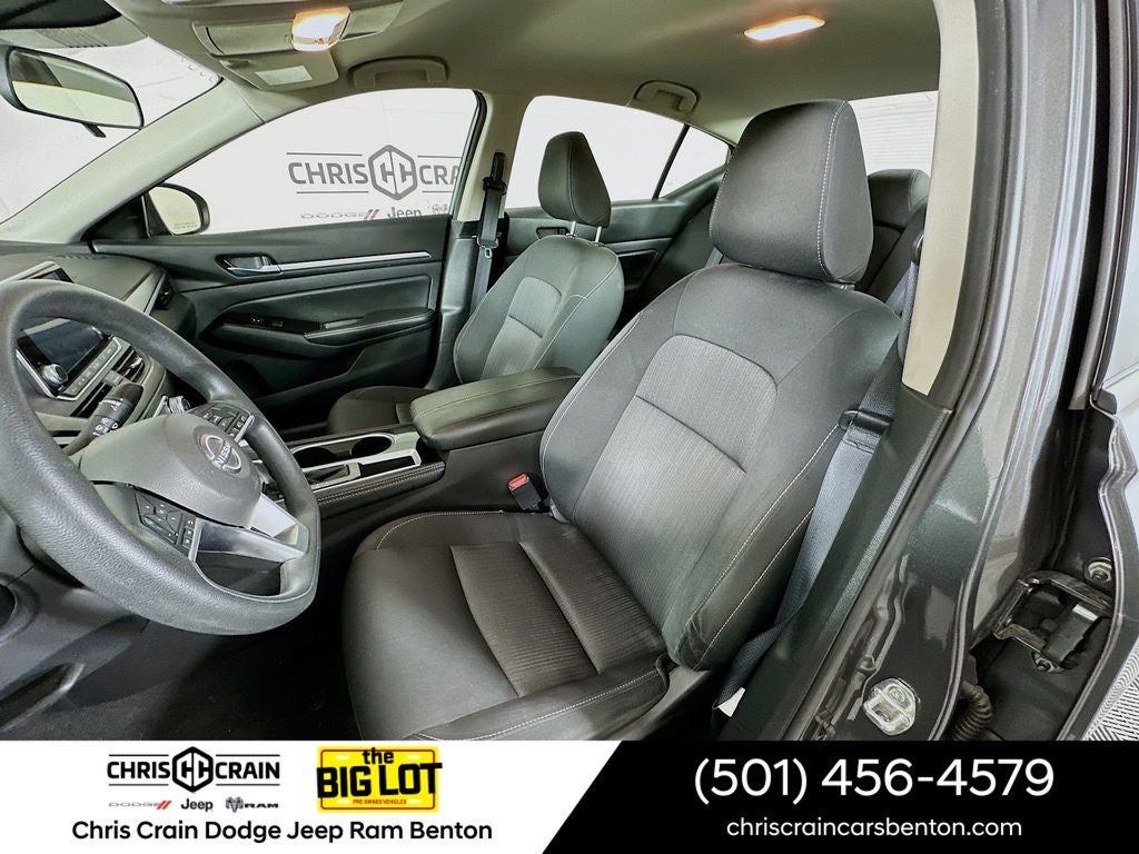 2023 Nissan Altima SV FWD