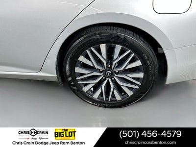 2024 Nissan Altima SV FWD