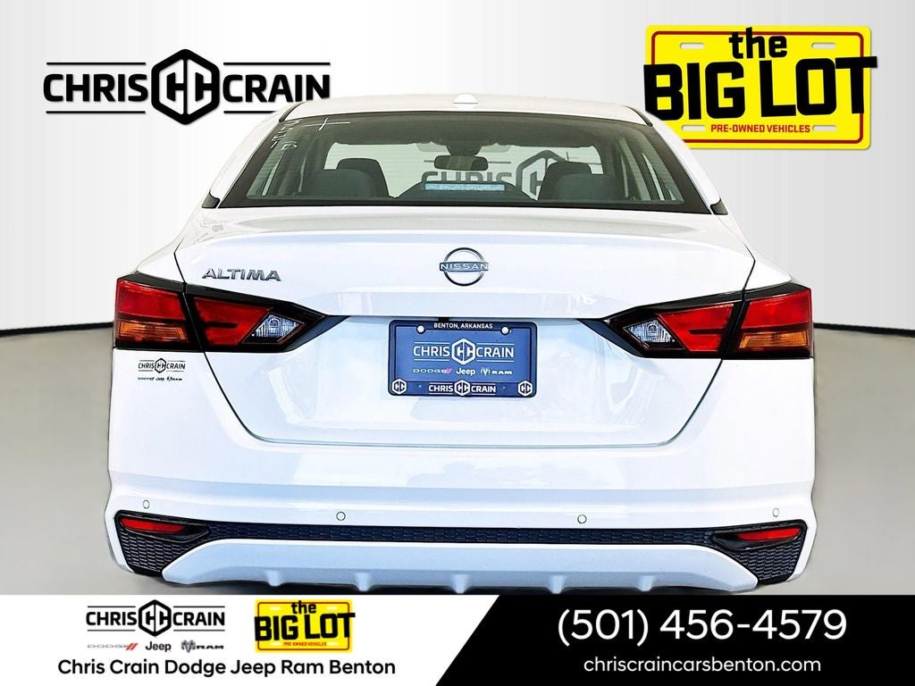 2025 Nissan Altima SV FWD