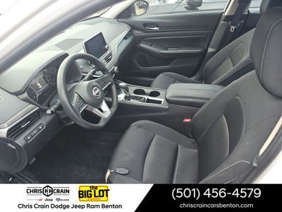 2025 Nissan Altima SV FWD