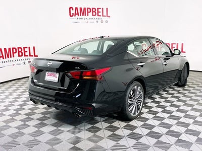 2023 Nissan Altima SL FWD