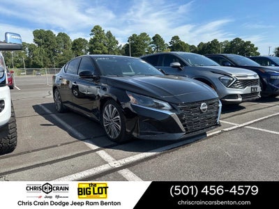 2023 Nissan Altima SL FWD